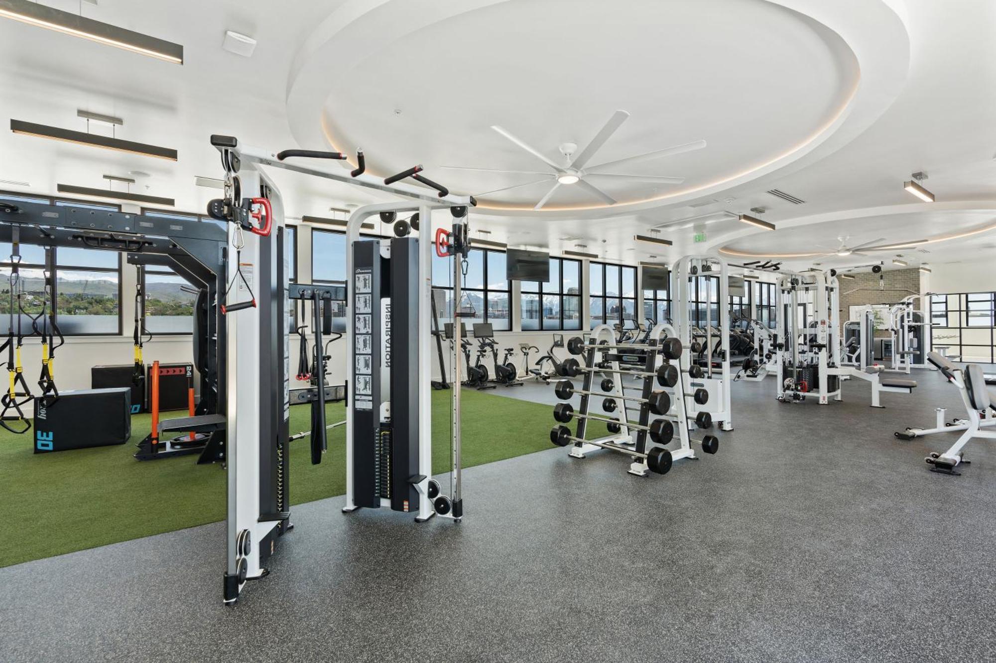 Outstanding Amenities-New Complex- Downtown Luxury Apartment ซอลต์เลคซิตี้ ภายนอก รูปภาพ