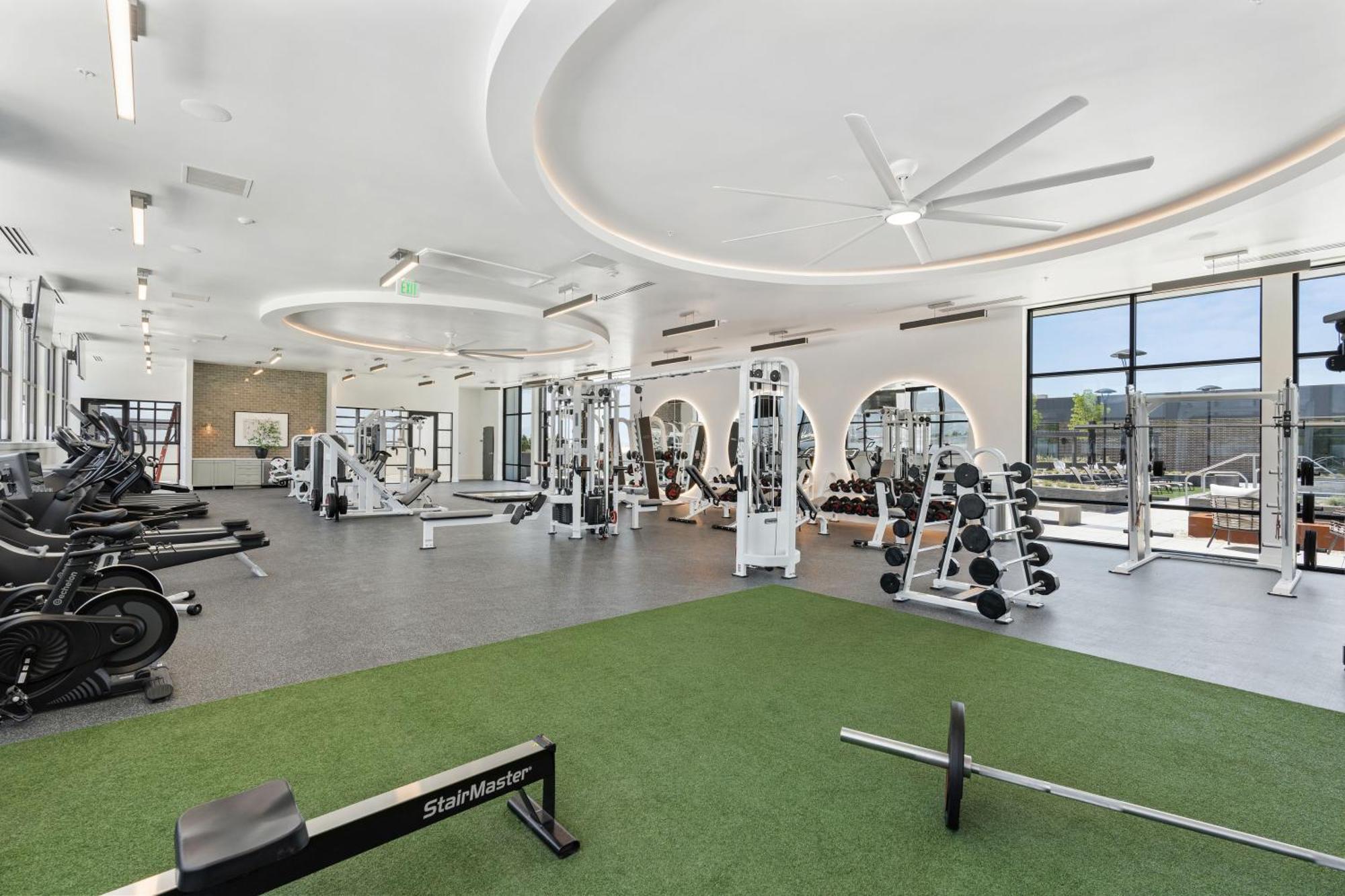 Outstanding Amenities-New Complex- Downtown Luxury Apartment ซอลต์เลคซิตี้ ภายนอก รูปภาพ