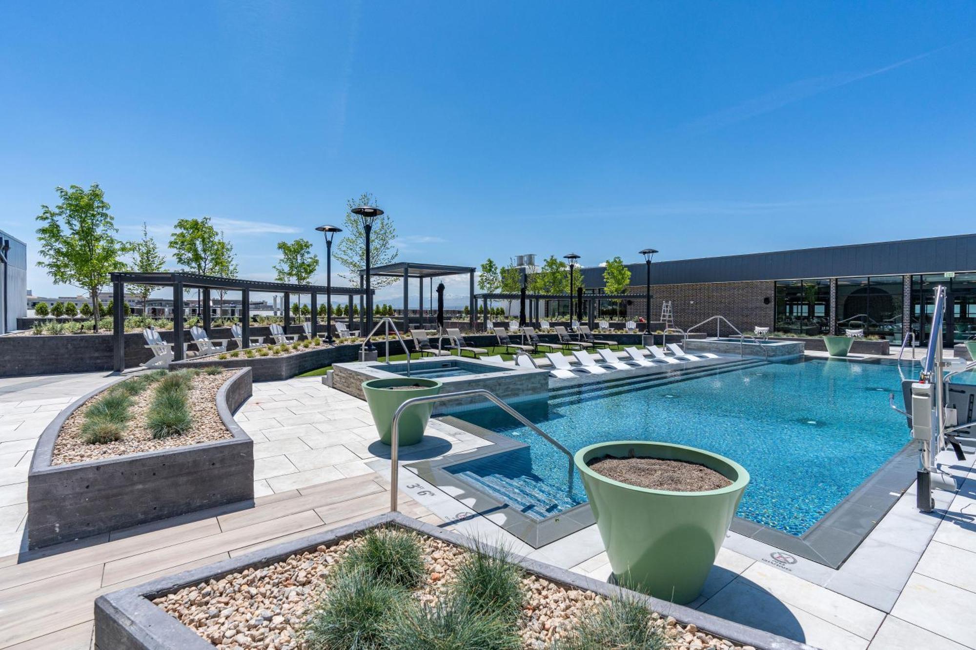 Outstanding Amenities-New Complex- Downtown Luxury Apartment ซอลต์เลคซิตี้ ภายนอก รูปภาพ