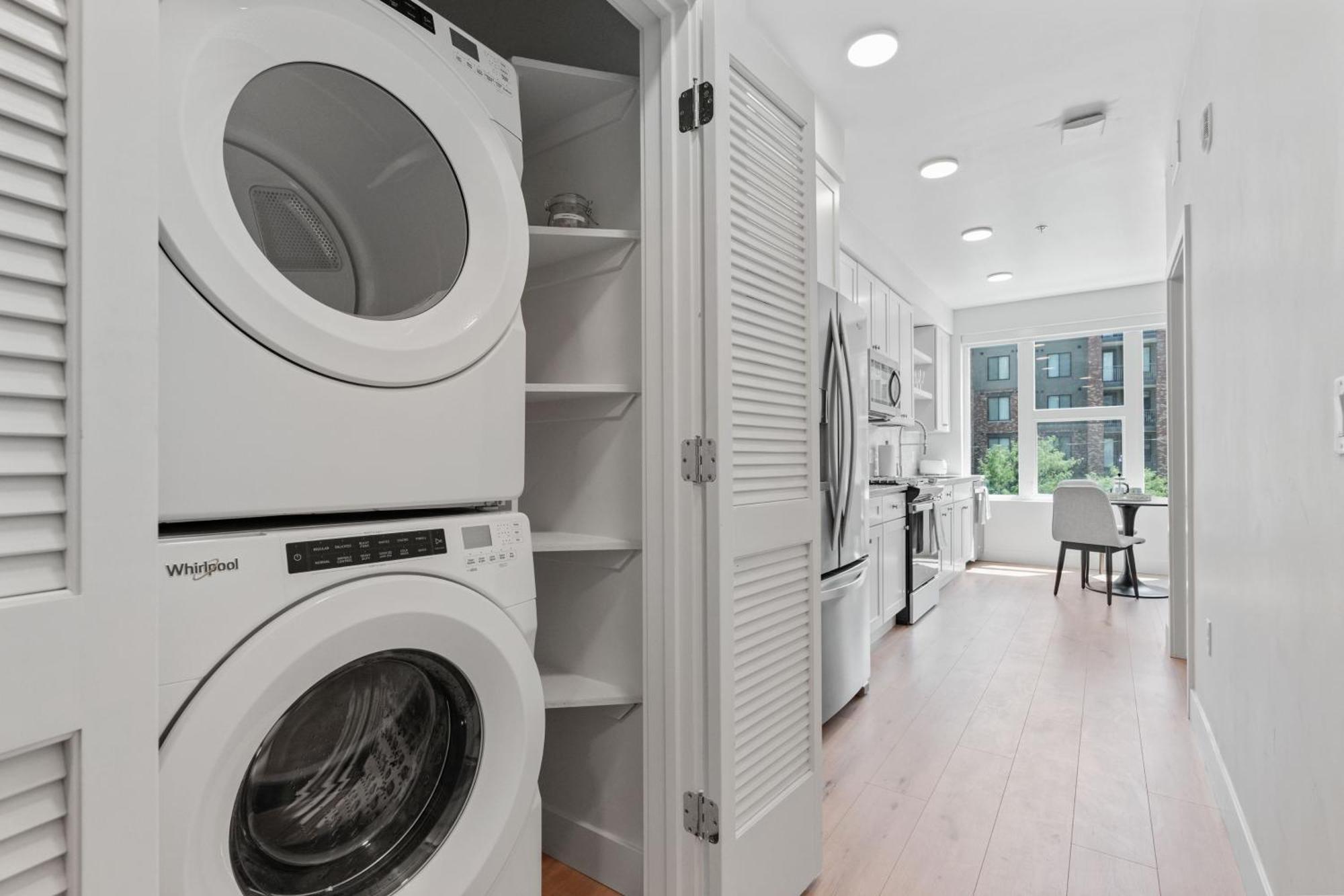 Outstanding Amenities-New Complex- Downtown Luxury Apartment ซอลต์เลคซิตี้ ภายนอก รูปภาพ